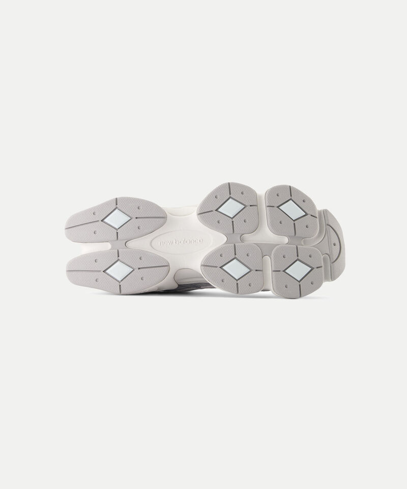 Tenis New Balance Para Hombre Gris